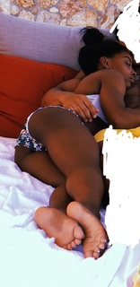 Simone Biles feet photo thumbnail