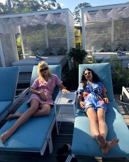 Jessica Gomes feet photo thumbnail