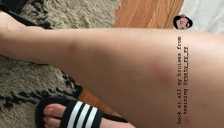 Jessica Gomes feet photo thumbnail