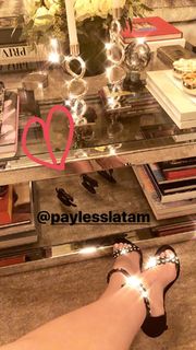 Sofía Vergara feet photo thumbnail