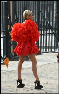 Victoria Beckham feet photo thumbnail