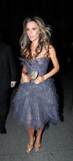 Victoria Beckham feet photo thumbnail