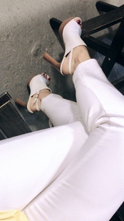 Alaine Crissiê feet photo thumbnail