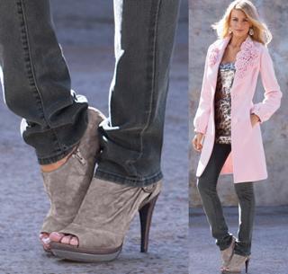 Paige Butcher feet photo thumbnail