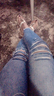 Alaine Crissiê feet photo thumbnail