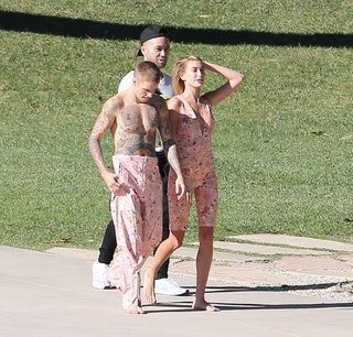 Hailey Bieber feet photo thumbnail