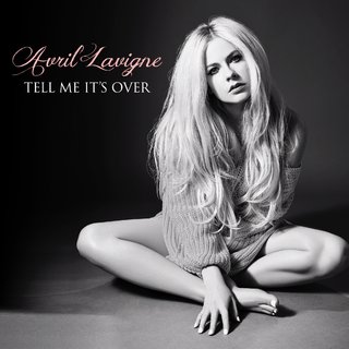 Avril Lavigne feet photo thumbnail