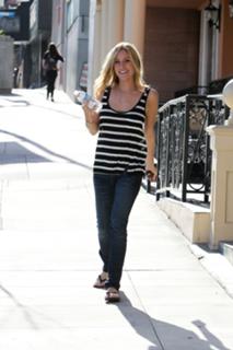 Kristin Cavallari feet photo thumbnail