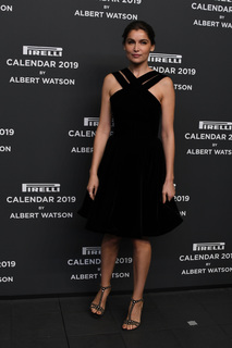 Laetitia Casta feet photo thumbnail