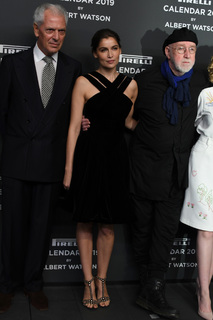 Laetitia Casta feet photo thumbnail