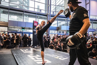 Valentina Shevchenko feet photo thumbnail