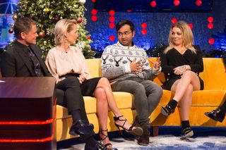 Gillian Anderson feet photo thumbnail