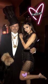 Victoria Justice feet photo thumbnail