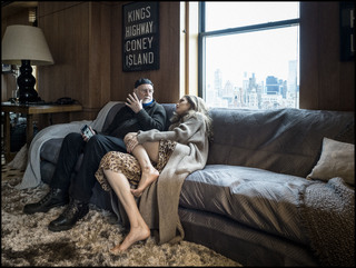 Gigi Hadid feet photo thumbnail