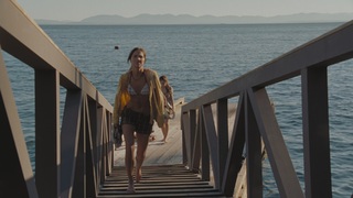 Arielle Kebbel feet photo thumbnail