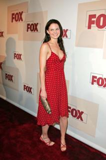 Jennifer Morrison feet photo thumbnail