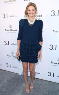 Jennifer Morrison feet photo thumbnail