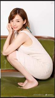 Ai Shinozaki feet photo thumbnail