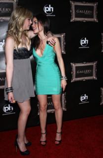 Lucy Hale feet photo thumbnail