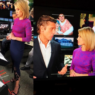 Amy Robach feet photo thumbnail