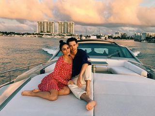 Vanessa Hudgens feet photo thumbnail