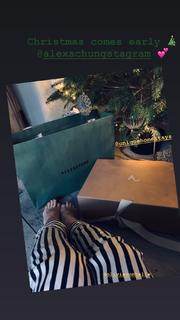 Jenna Coleman feet photo thumbnail