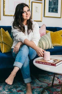 Tiffani Thiessen feet photo thumbnail