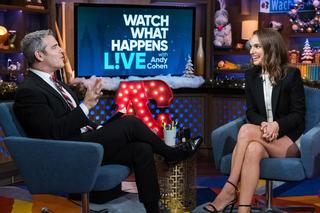 Natalie Portman feet photo thumbnail