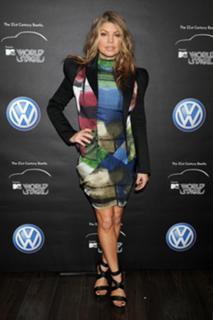 Fergie feet photo thumbnail