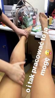 Anna Mucha feet photo thumbnail