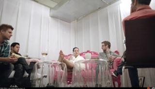 Katy Perry feet photo thumbnail