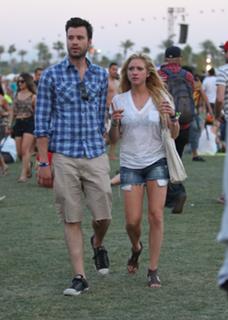 Brittany Snow feet photo thumbnail