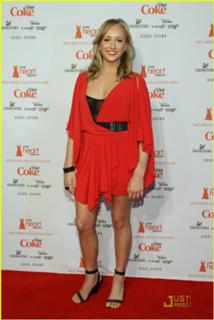 Nastia Liukin feet photo thumbnail