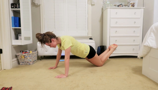 Tiffany Alvord feet photo thumbnail