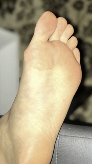 Alaine Crissiê feet photo thumbnail