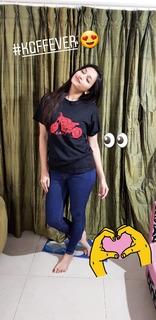 Srinidhi Shetty feet photo 1