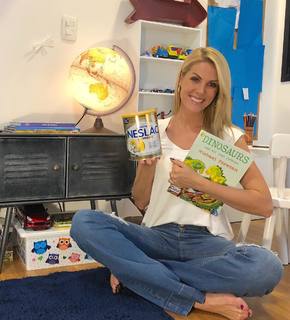 Ana Hickmann feet photo thumbnail