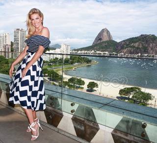 Ana Hickmann feet photo thumbnail