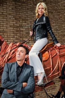 Kelly Ripa feet photo thumbnail
