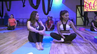 Malaika Arora feet photo thumbnail