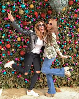 Thalía feet photo thumbnail