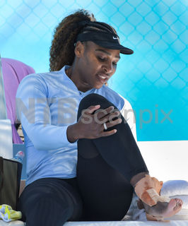 Serena Williams feet photo thumbnail