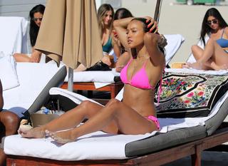 Karrueche Tran feet photo thumbnail