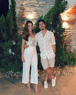 Juliana Paiva feet photo thumbnail