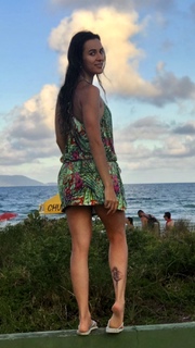 Alaine Crissiê feet photo thumbnail