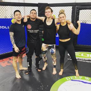 Paige VanZant feet photo thumbnail