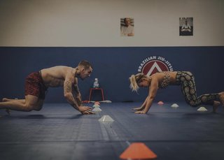 Paige VanZant feet photo thumbnail