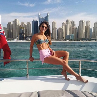 Anna Lewandowska feet photo thumbnail