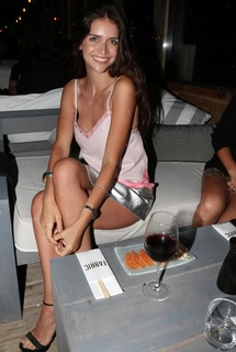 Zaira Nara feet photo thumbnail