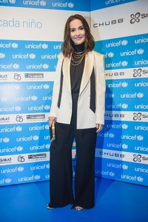 Natalia Oreiro feet photo thumbnail